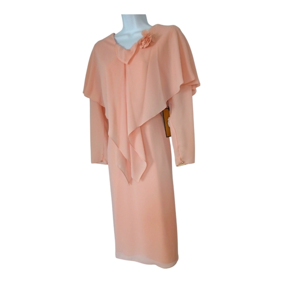 Vintage Blush Capelet Dress Size 8 NWT - Picture 2 of 4